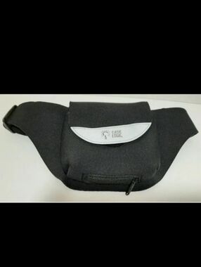 CASE LOGIC CD Vintage Fanny Pack & CD Case EUC